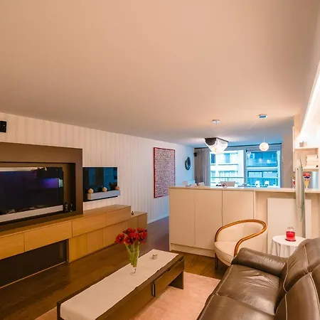 Icons 2 Apartment *